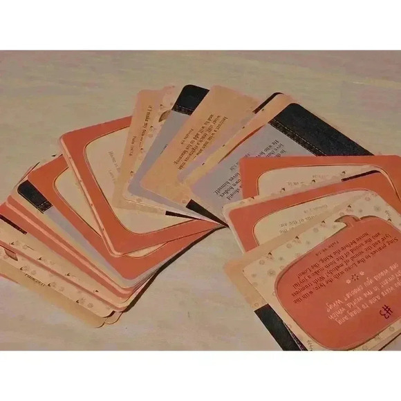 Christian Art Publishers Conversation‎ Starters for Dads & Daughters Card Game - Picture 5 of 5